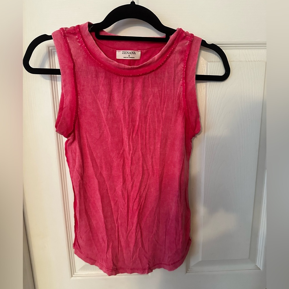 Zenana Outfitters Vibrant Pink Tank Top size small
